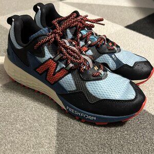 New Balance Fresh Foam Crag Trail V2 All Terrain Sneakers Women's Size 8